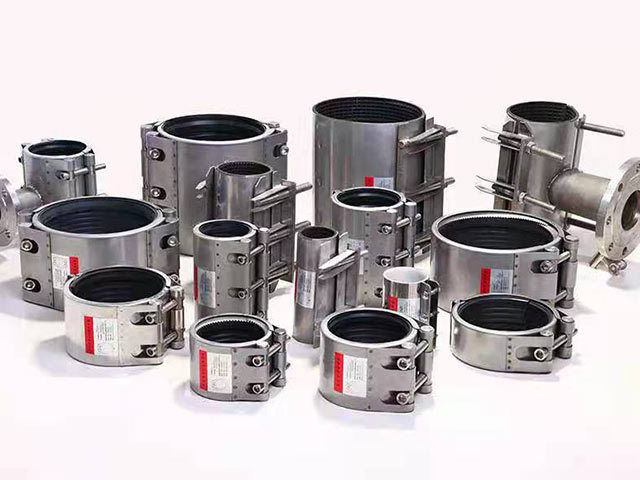 the manufacturer of stainless steel straub clamp tells you the precautions for the use of pipe clamps