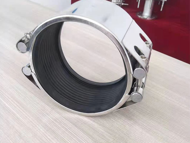 what are the uses of straub pipe repair clamps